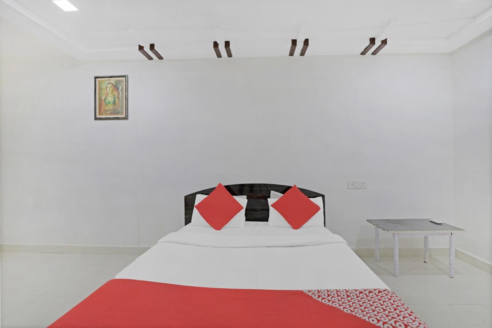 Hotel O Rudra Palace Ahmedabad Extérieur photo