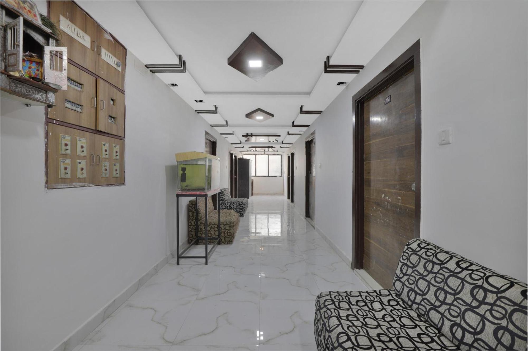 Hotel O Rudra Palace Ahmedabad Extérieur photo